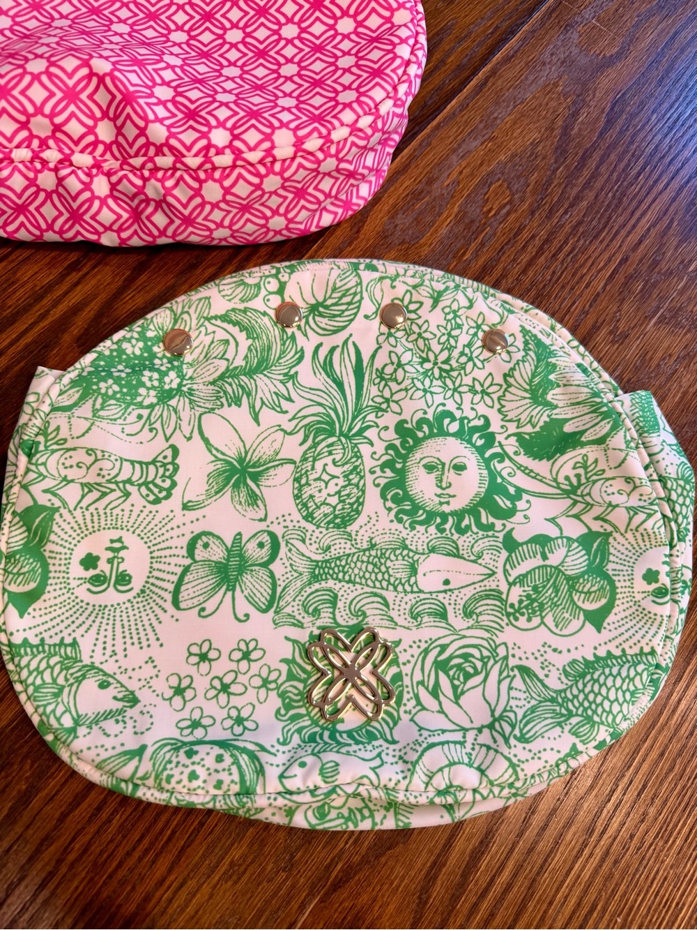 Lilly Pulitzer Bermuda Handbag with Bamboo Handles - Picture 7 of 7